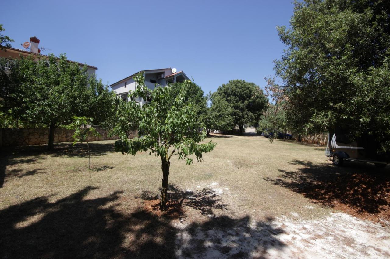Apartments Smitran Banjole Luaran gambar