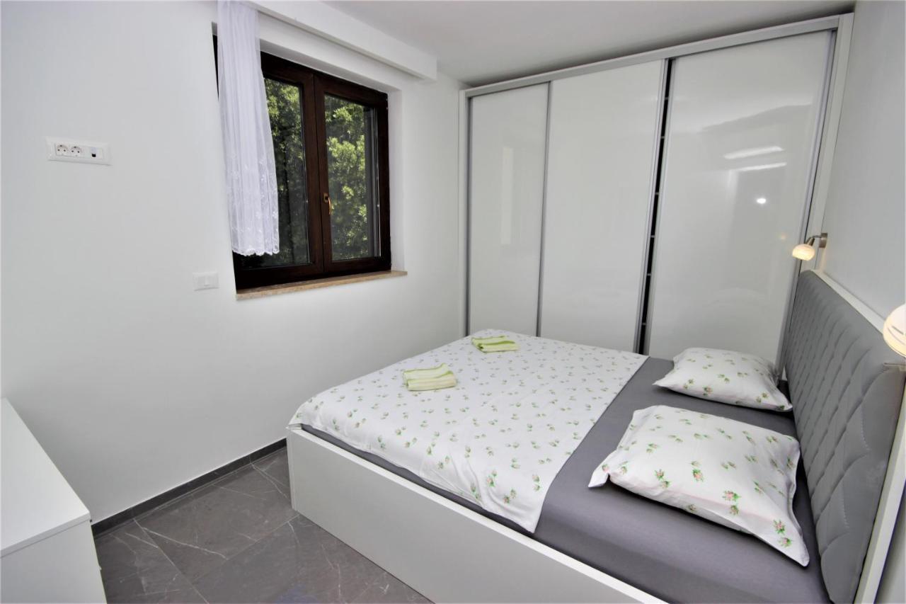 Apartments Smitran Banjole Luaran gambar