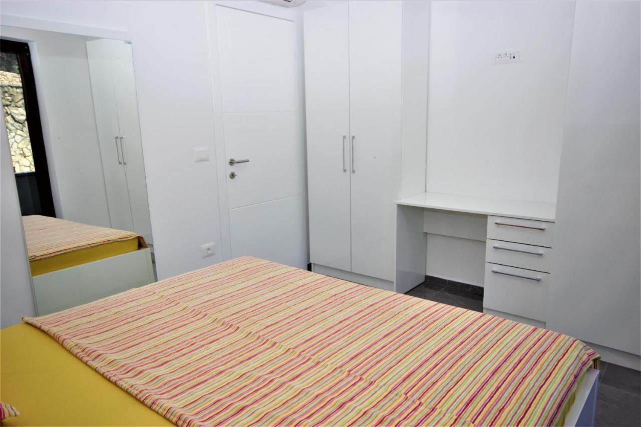 Apartments Smitran Banjole Luaran gambar